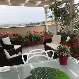 Il Piccolo Attico Couette-café